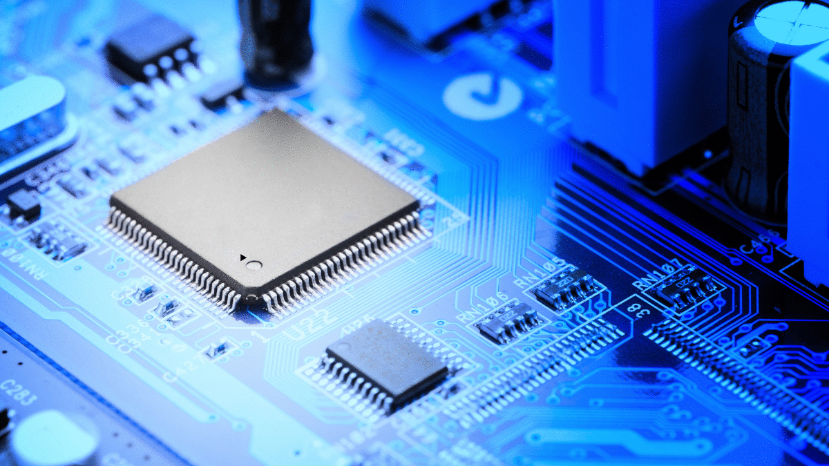 Klein und effizient - wie Mikrochips die Welt bewegen – Institut für ...